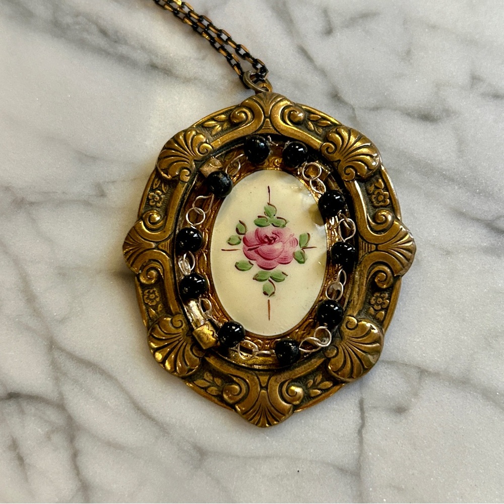 Vintage Brass Filigree Necklace Cabbage Rose - Picture 5 of 6